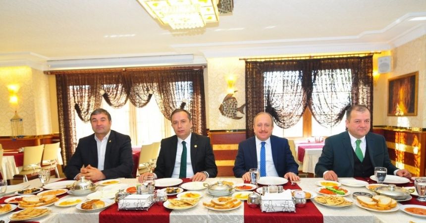 Kamu bankaları masaya yatırıldı Kamu bankaları masaya yatırıldı