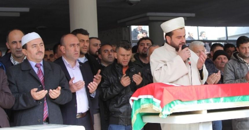 Lise öğrencisine gözü yaşlı veda Lise öğrencisine gözü yaşlı veda