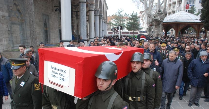 Uzman Onbaşı kansere yenildi Uzman Onbaşı kansere yenildi