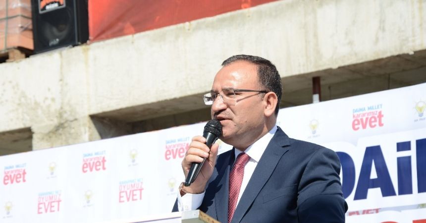 Bozdağ: Almanya’ya ne oluyor, Hollanda’ya ne oluyor Bozdağ: Almanya’ya ne oluyor, Hollanda’ya ne oluyor
