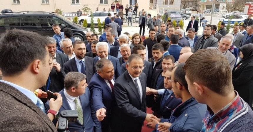 “Hırsız içerideyse kapı zor kilit tutuyor” “Hırsız içerideyse kapı zor kilit tutuyor”