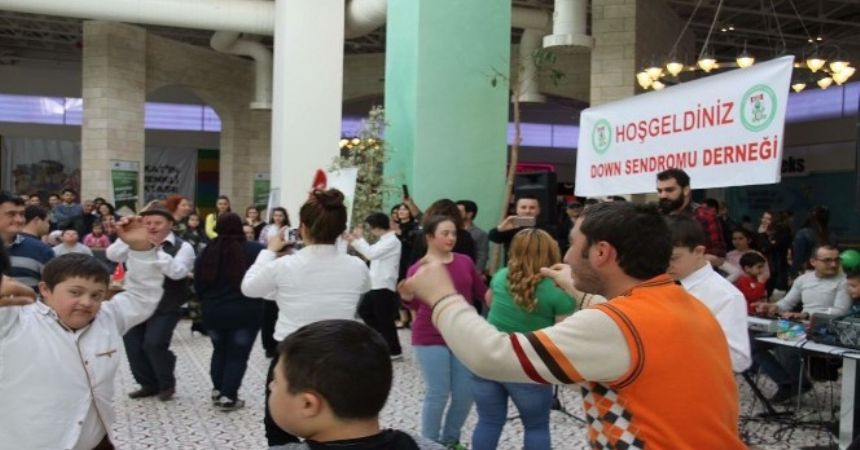 Gönüllerince eğlendiler