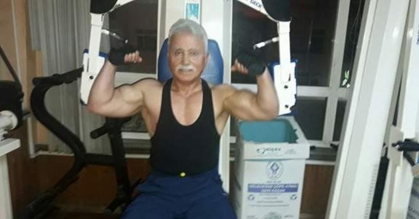 70’lik delikanlı 70’lik delikanlı