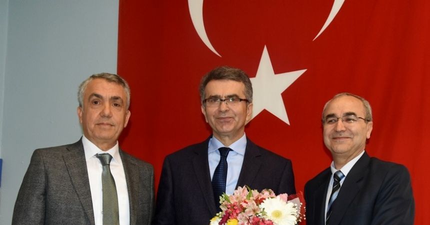 'Doktorlar insan sevgisini yitirmemeli' 'Doktorlar insan sevgisini yitirmemeli'