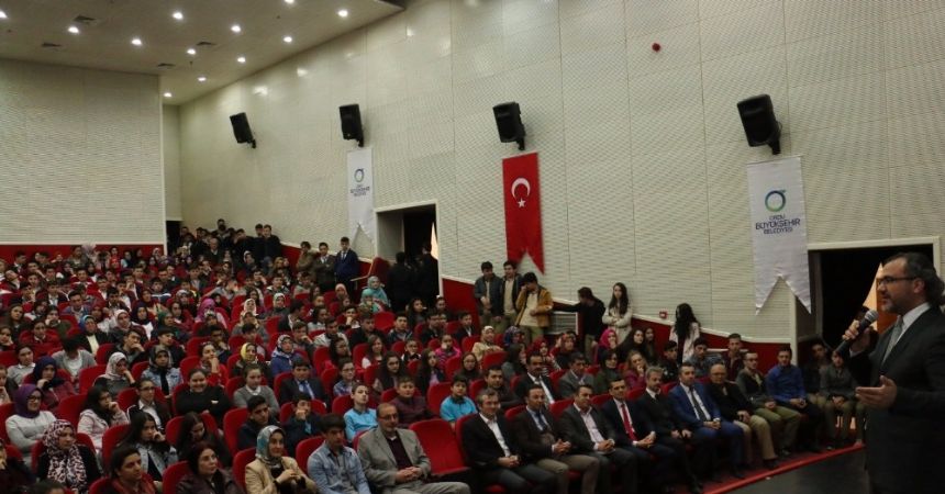 Öğrencilere motivasyon semineri