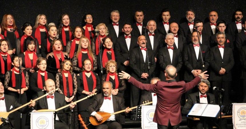 Yıldıray Çınar konserle anıldı