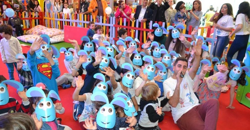 Atakum’da 23 Nisan coşkusu AVM’de