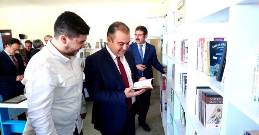 Düş Kütüphanesi’ni açtılar Düş Kütüphanesi’ni açtılar