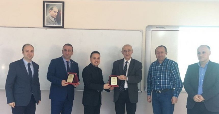 MMO’dan Hitit Üniversitesi'nde meslek tanıtımı MMO’dan Hitit Üniversitesi'nde meslek tanıtımı