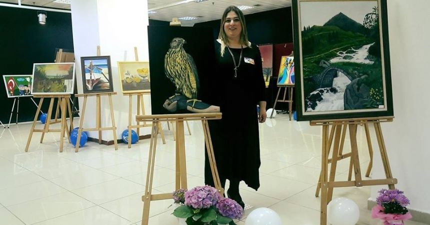 Ressam Arzu Aslan’ın eserleri beğenildi