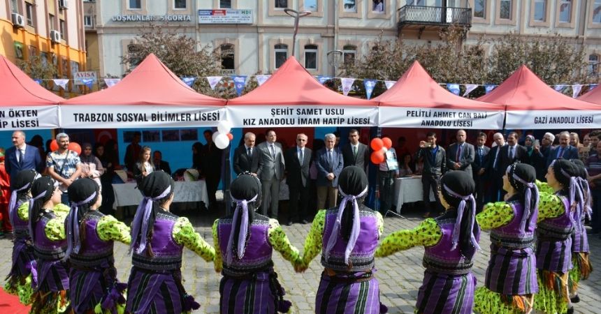 Lise tanıtım günleri başladı Lise tanıtım günleri başladı