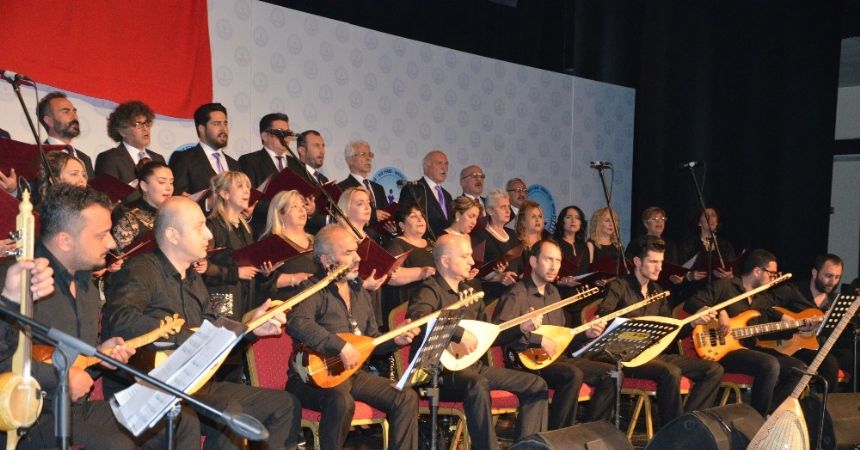Fatsa’da Türk halk müziği konseri