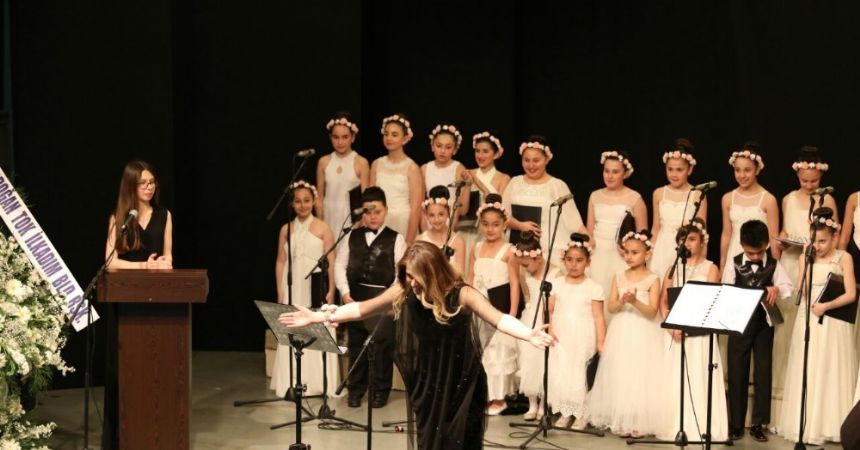 Minik yıldızlardan coşkulu konser