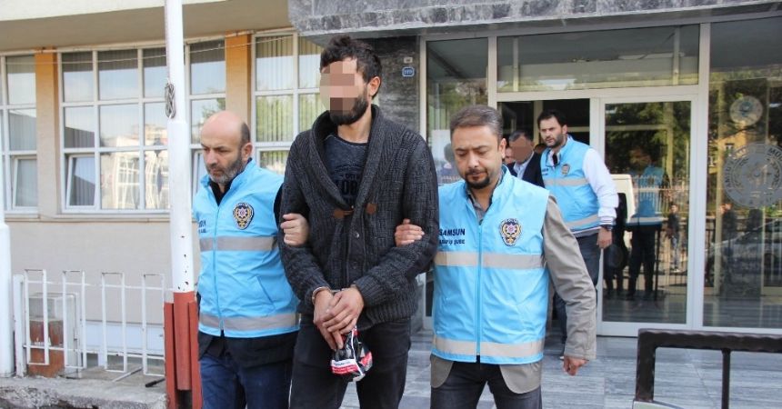 Oto hırsızlığı çetesi çökertildi Oto hırsızlığı çetesi çökertildi
