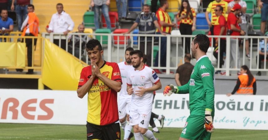 SAMSUN SON MAÇA BIRAKTI 1-4 SAMSUN SON MAÇA BIRAKTI 1-4
