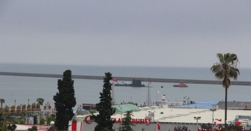 Yıldıray Denizaltısı Samsun’dan ayrıldı