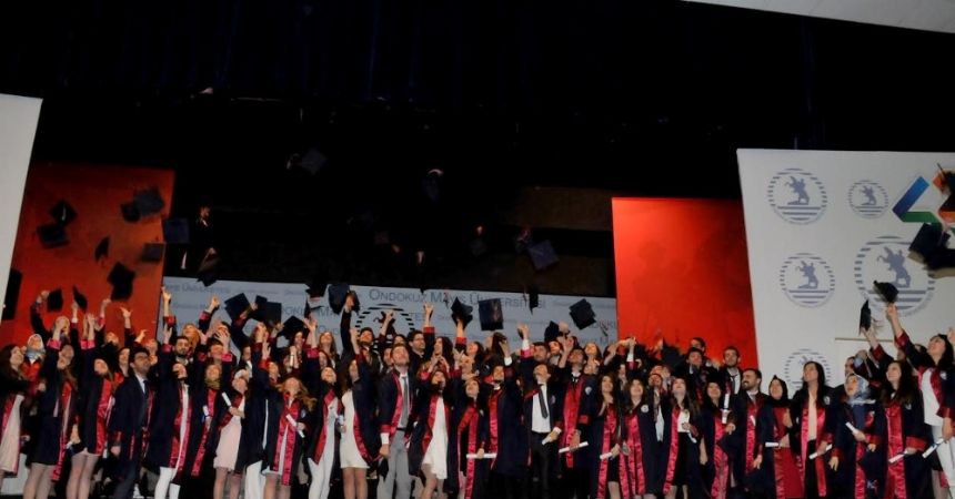 OMÜ Mimarlık Fakültesi ilk mezunlarını verdi OMÜ Mimarlık Fakültesi ilk mezunlarını verdi