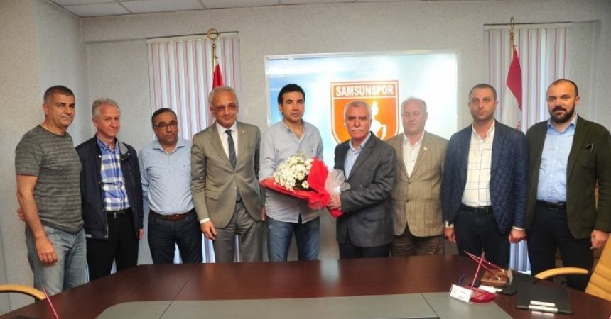 Özköylü ile yollar ayrıldı