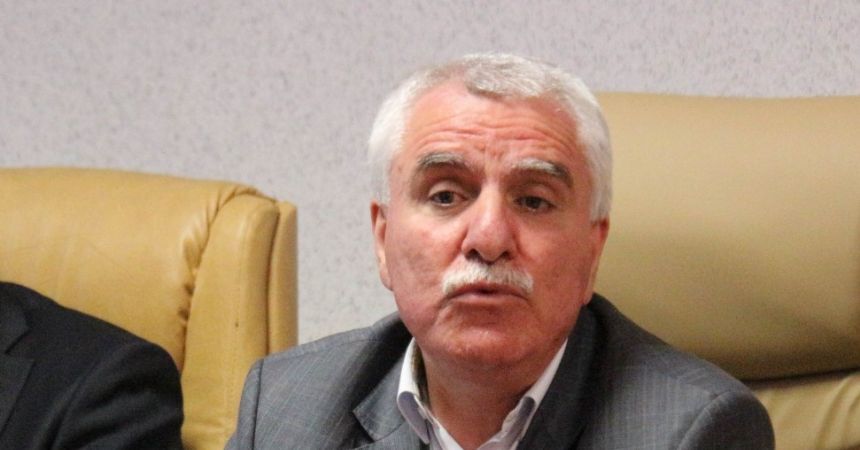 Tutu görevinin başında! Tutu görevinin başında!