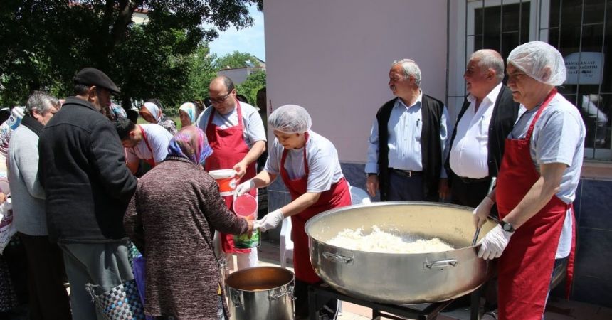 5 bin kişiye yemek yardımı