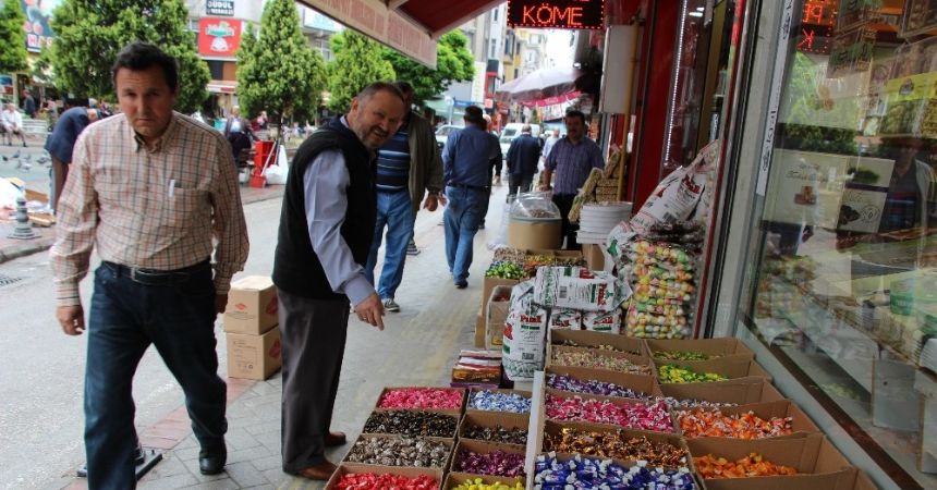 Bayram yaklaşırken tatlı telaş Bayram yaklaşırken tatlı telaş