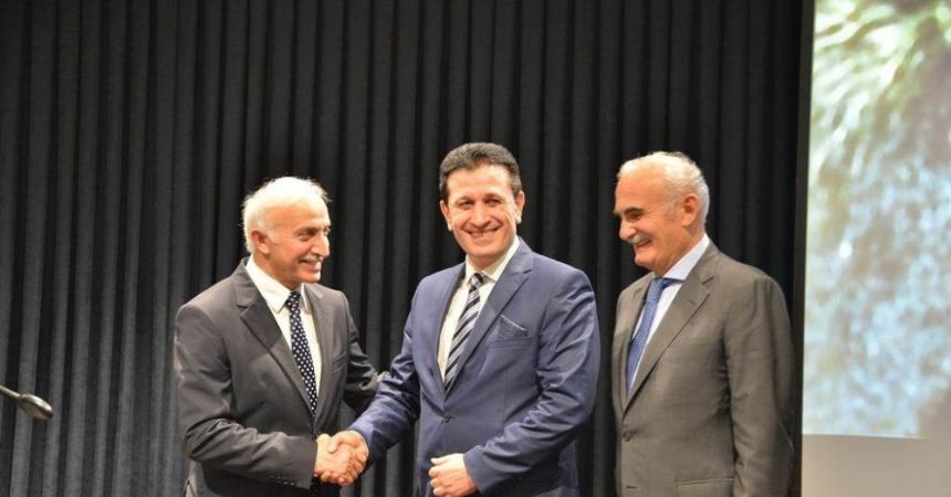 Vali Şahin onuruna iftar Vali Şahin onuruna iftar