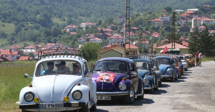Vosvoslar yaylalarda tur atıyor