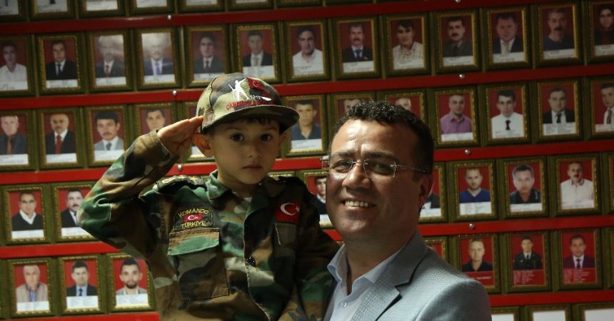 Şehit yakınlarına ‘Çanakkale’ sözü Şehit yakınlarına ‘Çanakkale’ sözü