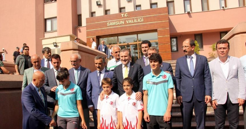 Yeni Gençlik ve Spor Bakanı Samsun'da 