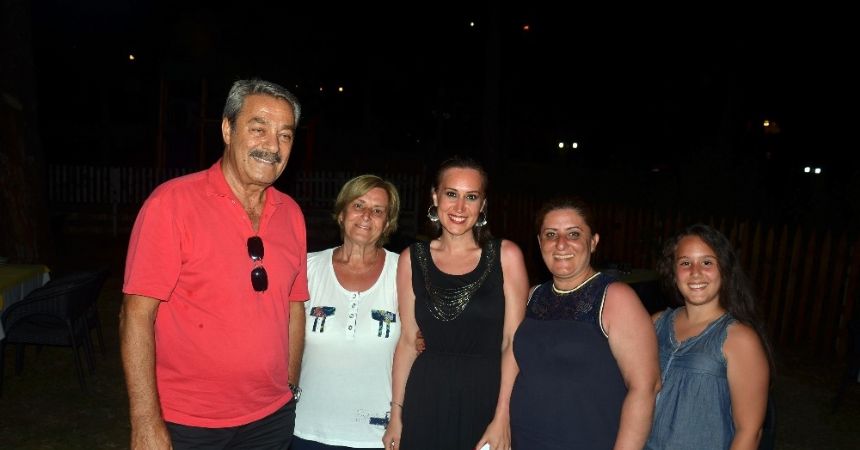 Kadir İnanır memleketinde hasret giderdi