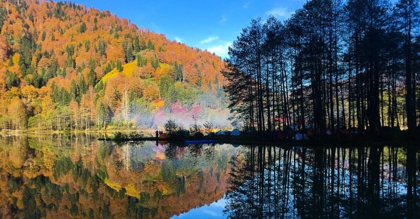 Dağcılar, doğa harikasında kamp kurdu
