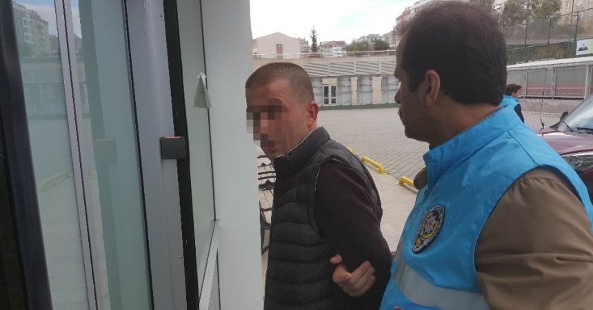 Bıçakla dehşet saçan eski koca tutuklandı