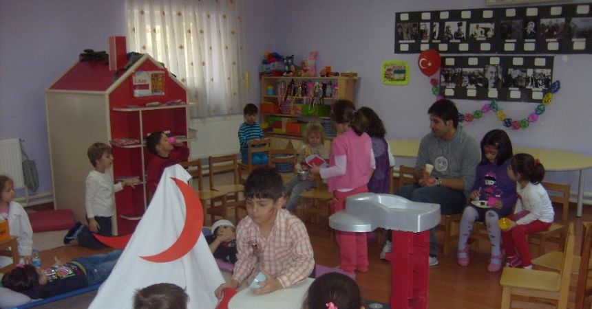 Kızılay’dan ’Çocuklar İyilikle Büyüsün’ projesi