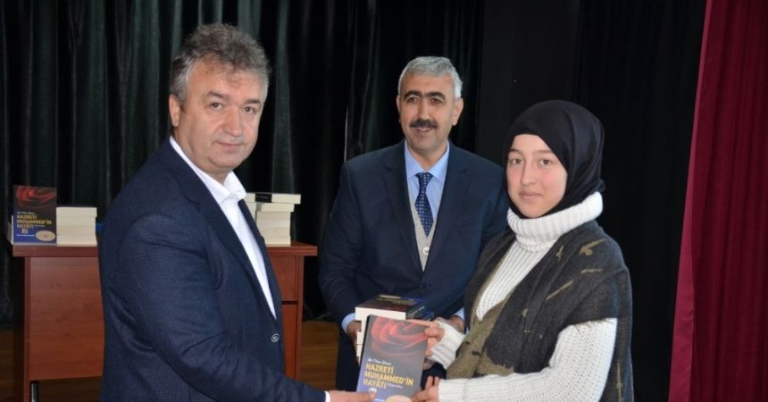 19 Mayıs Belediyesi'nden kültür hizmeti