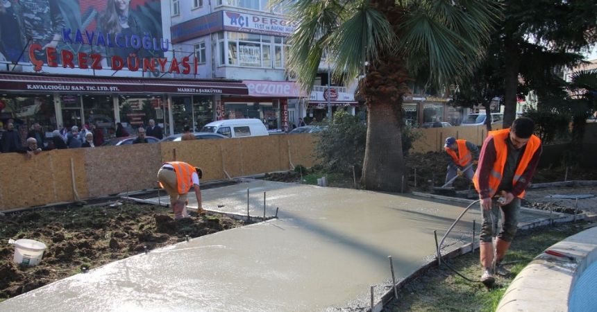 Bafra meydanı yenileniyor