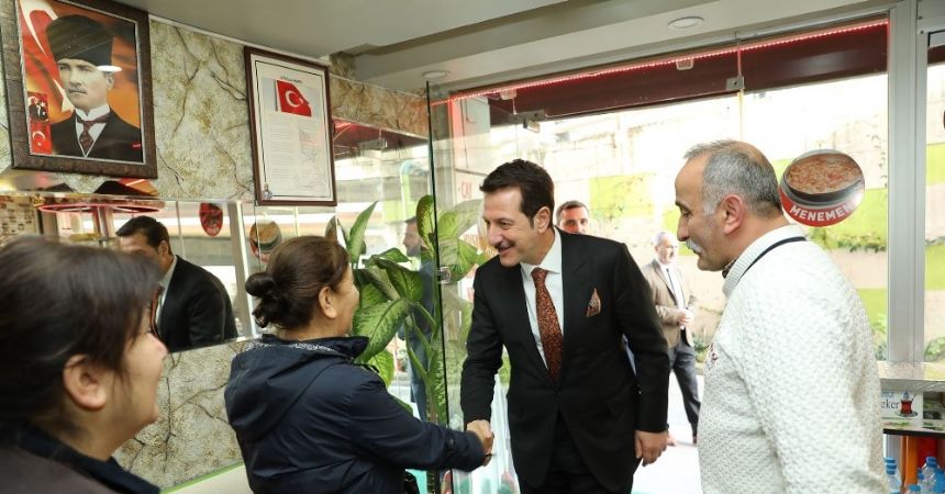 Başkan Tok, Ağabali Caddesi esnafını gezdi Başkan Tok, Ağabali Caddesi esnafını gezdi