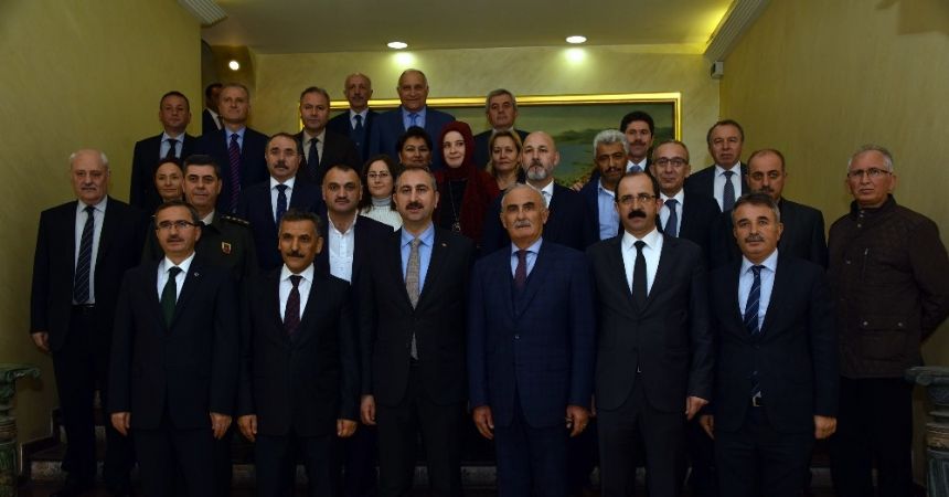 Adalet Bakanı Samsun'da Adalet Bakanı Samsun'da