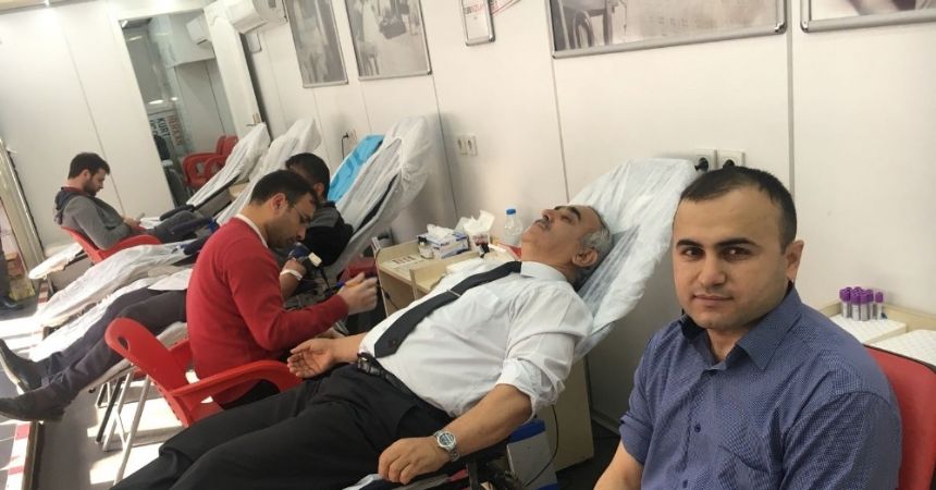 PTT çalışanlarından Kızılay’a kan bağışı
