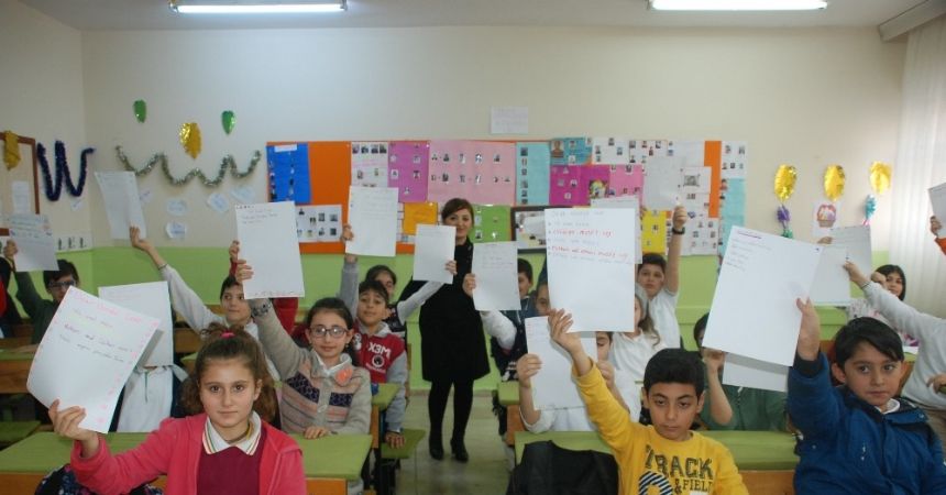 Öğrencilerden Trump’a Kudüs mektupları Öğrencilerden Trump’a Kudüs mektupları