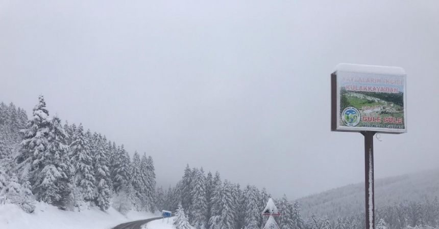 Giresun’da kar yağışı etkili oluyor