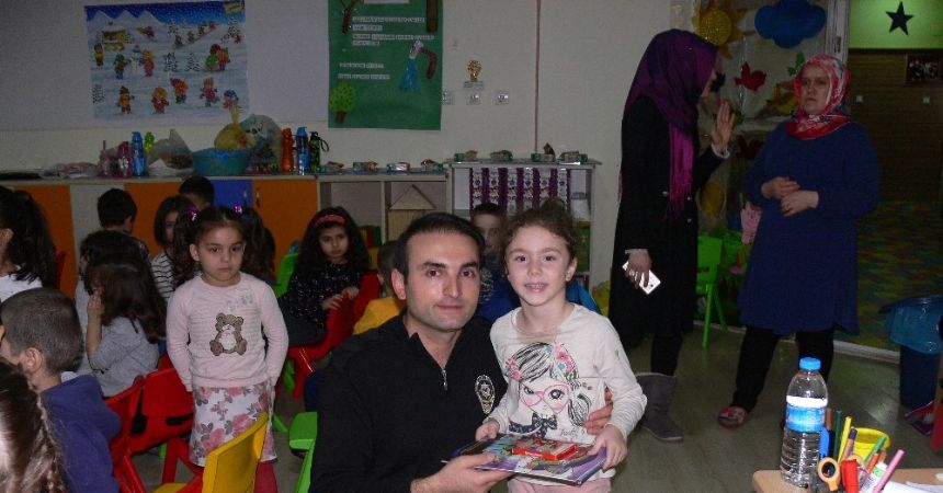 Polis minik öğrencilerle bir araya geldi