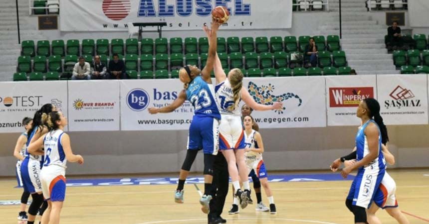 Canikli kızlar Bornova'da çok farklı: 69-145