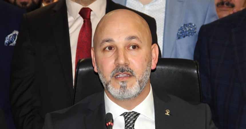 'Bizim için bin dost az, bir düşman fazla'