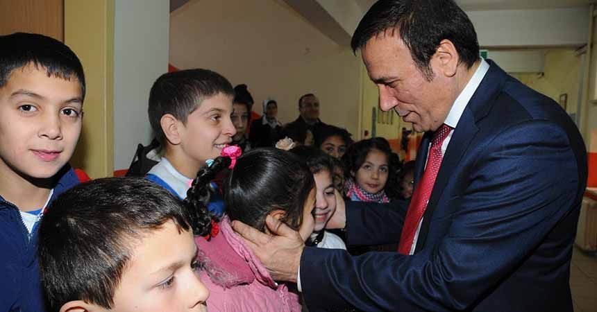 Eğitim gelişimin lokomotifidir