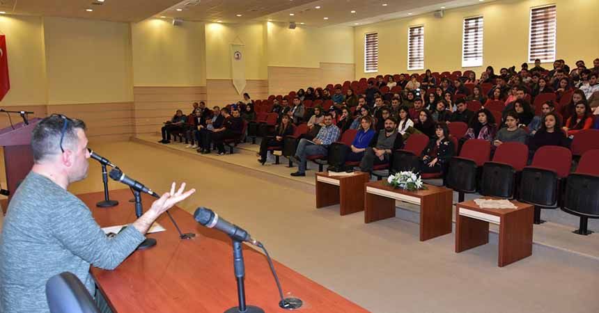 Gönül Dostu, öğrencilerle buluştu
