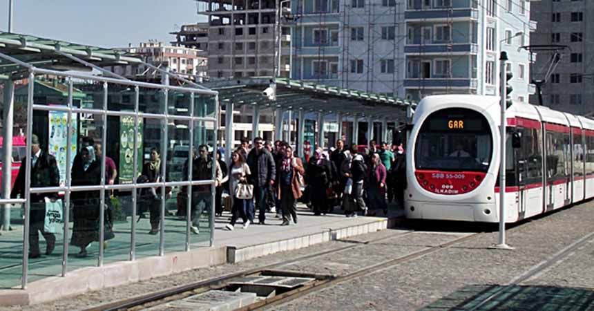 Vatandaş tepkili: Tramvay seferleri yetersiz