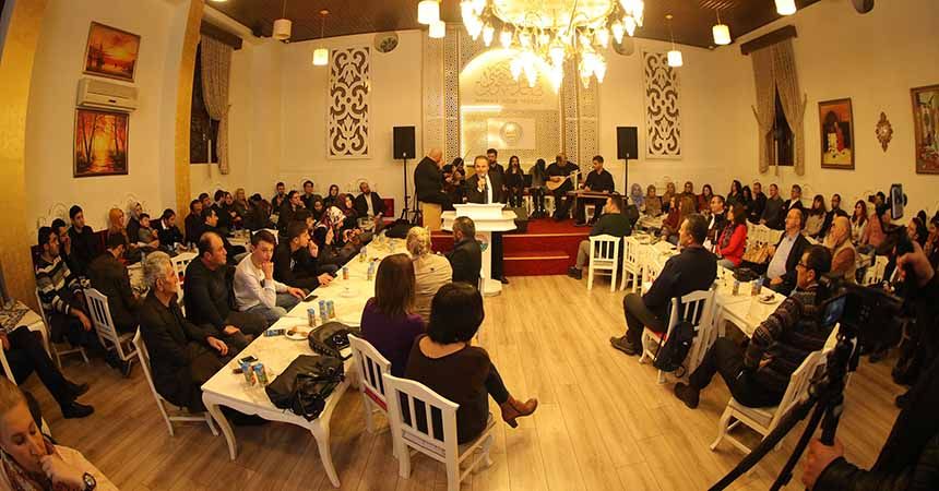 İlkadımda Cemal Safi saygı gecesi