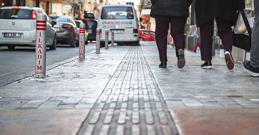 Esnaf, Gazi Caddesi'nden memnun