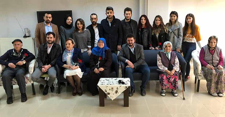 Öğrenci Konseyi'nden vefakâr davranış