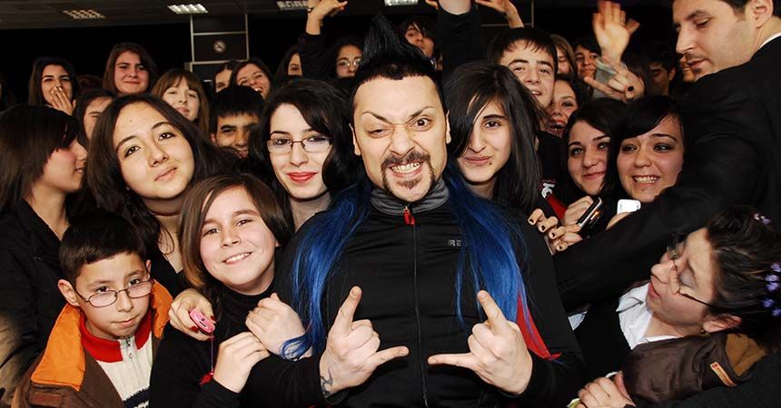 Liseliler idolleriyle buluşuyor